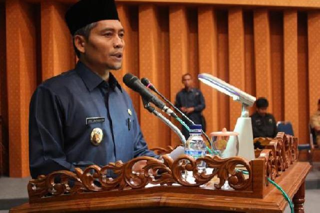 DPRD Gelar Paripurna Penyampaian Ranperda Tanpa Dihadiri Walikota