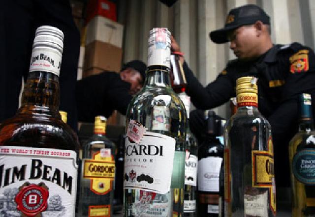 Disperindag Bakal Tindak Tegas Pelaku Usaha Yang Masih Memajang Miras
