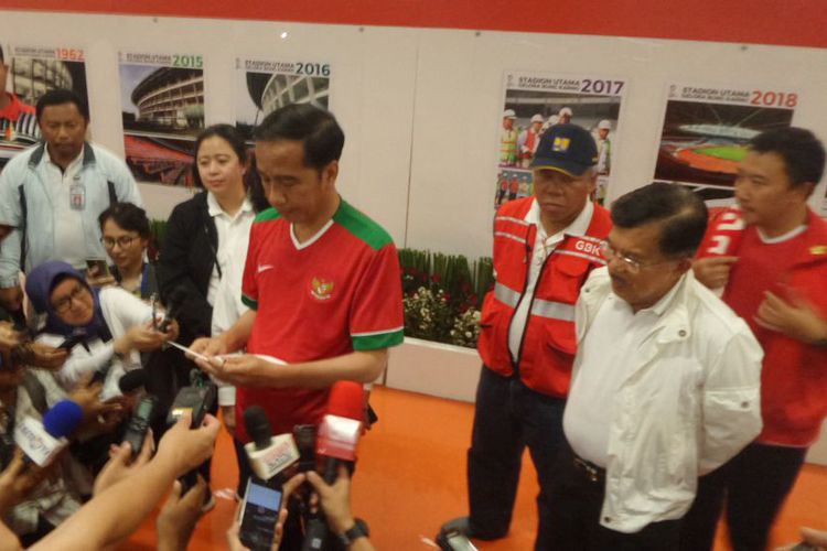 Kepada Jokowi, Pelatih Islandia Puji Stadion Gelora Bung Karno