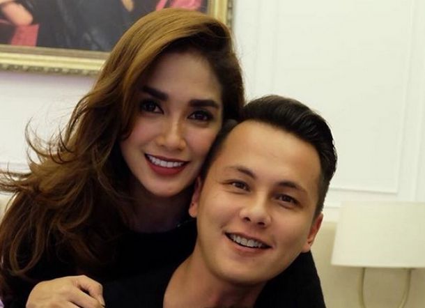 Andhika Pratama dan Ussy Sulistiawaty Beberkan Gaya Favorit di Atas Ranjang