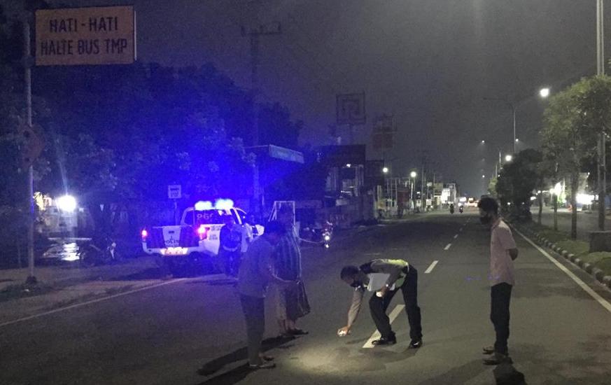 Polisi Buru Pengendara Mobil yang Kabur Usai Tabrak Pengendara Sepeda Motor Hingga Tewas di Panam