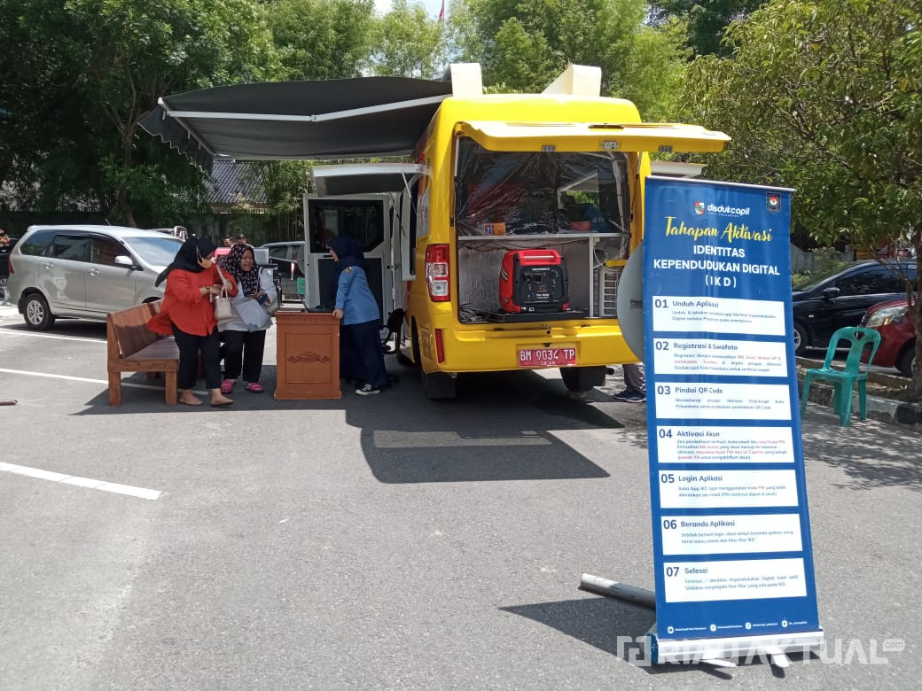 Tak Ada Anggaran, Bus Adminduk Keliling Beroperasi di Kantor Dukcapil Pekanbaru