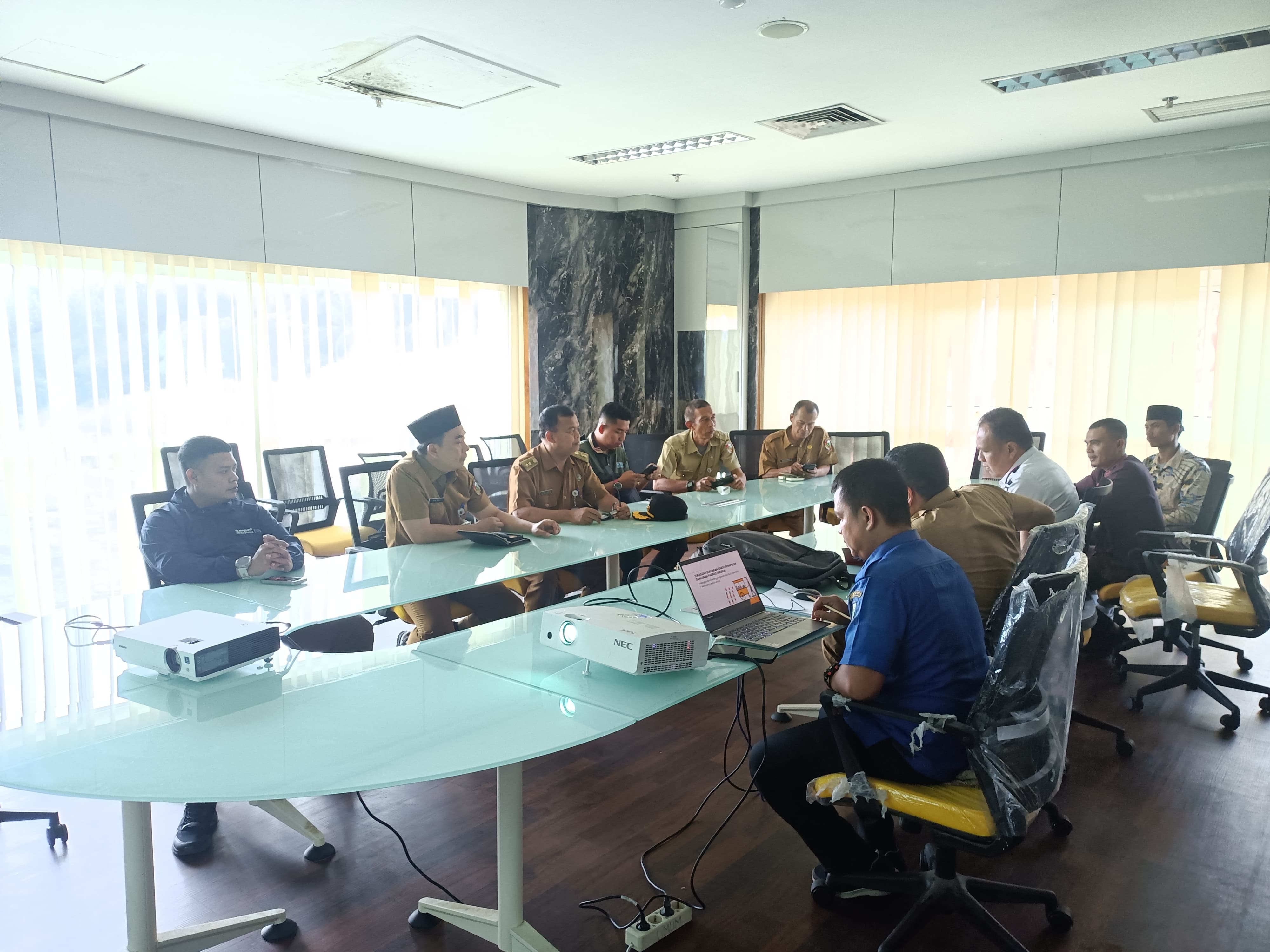 Kepala Dispora Kota Pekanbaru Pimpin Rapat Persiapan Rakerwil Apeksi 2024