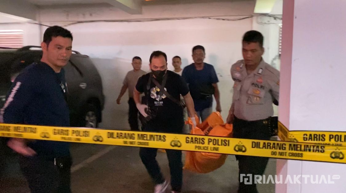 Polisi Periksa 12 Saksi di Kasus Penemuan Jasad Tergantung di Basement DPRD Riau