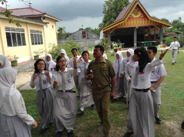 SMAN 4 Pekanbaru Sudah Diverifikasi BLH Provinsi Riau