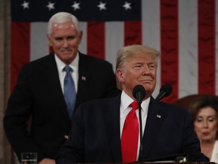 Donald Trump Lolos dari Pemakzulan