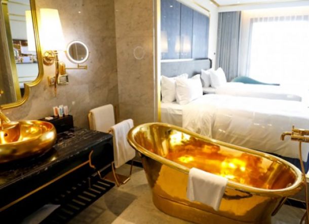 Inilah Hotel Mewah Berlapis Emas 24 Karat, Pertama di Dunia