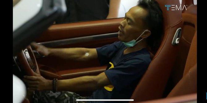 Wah! Berkah Ade Londok Diberi Hadiah Mobil Super Mewah Seharga Rp1,3 Miliar oleh Sule