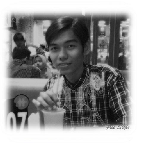 Antara Pejabat dan Penjahat