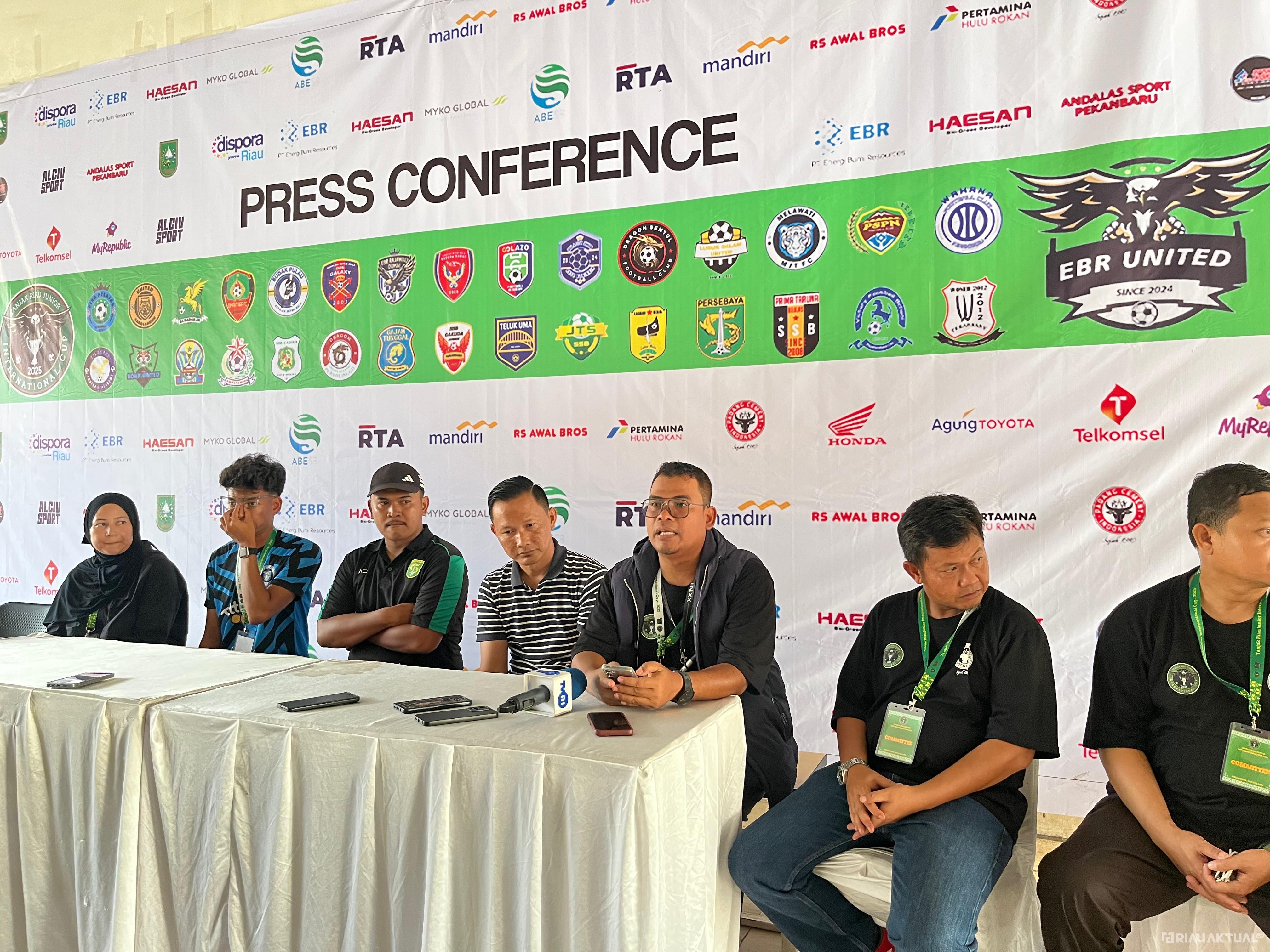 Menuju Pentas Dunia, EBR United Gelar Tanjak Riau Internasional Cup 2025