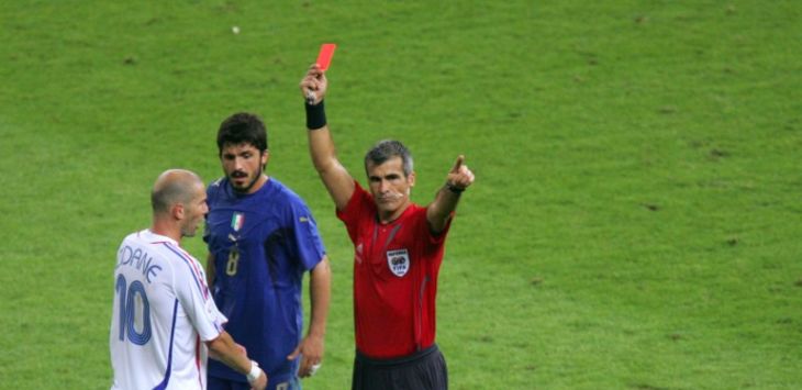 Masih Ingat Tandukan Zinedine Zidane pada Materazzi! Ini Pengakuan Sang Wasit