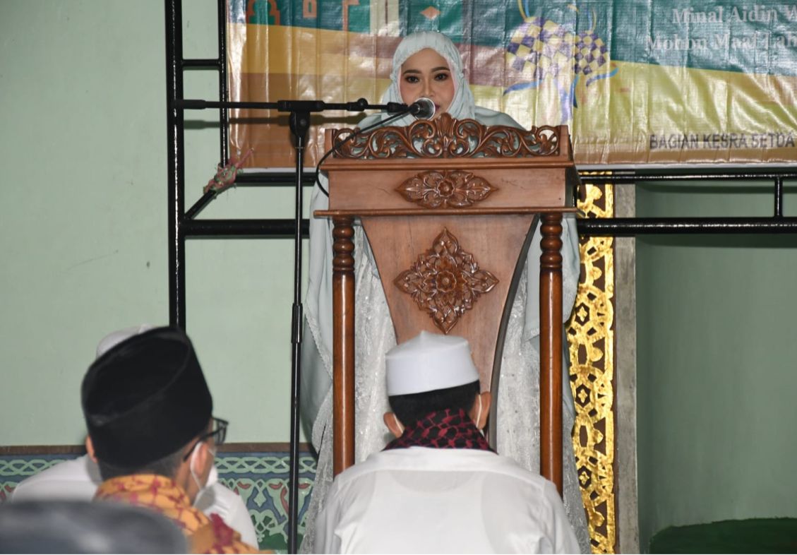 Pesan Bupati Kasmarni pada Hari Kemenangan 1 Syawal 1443 H