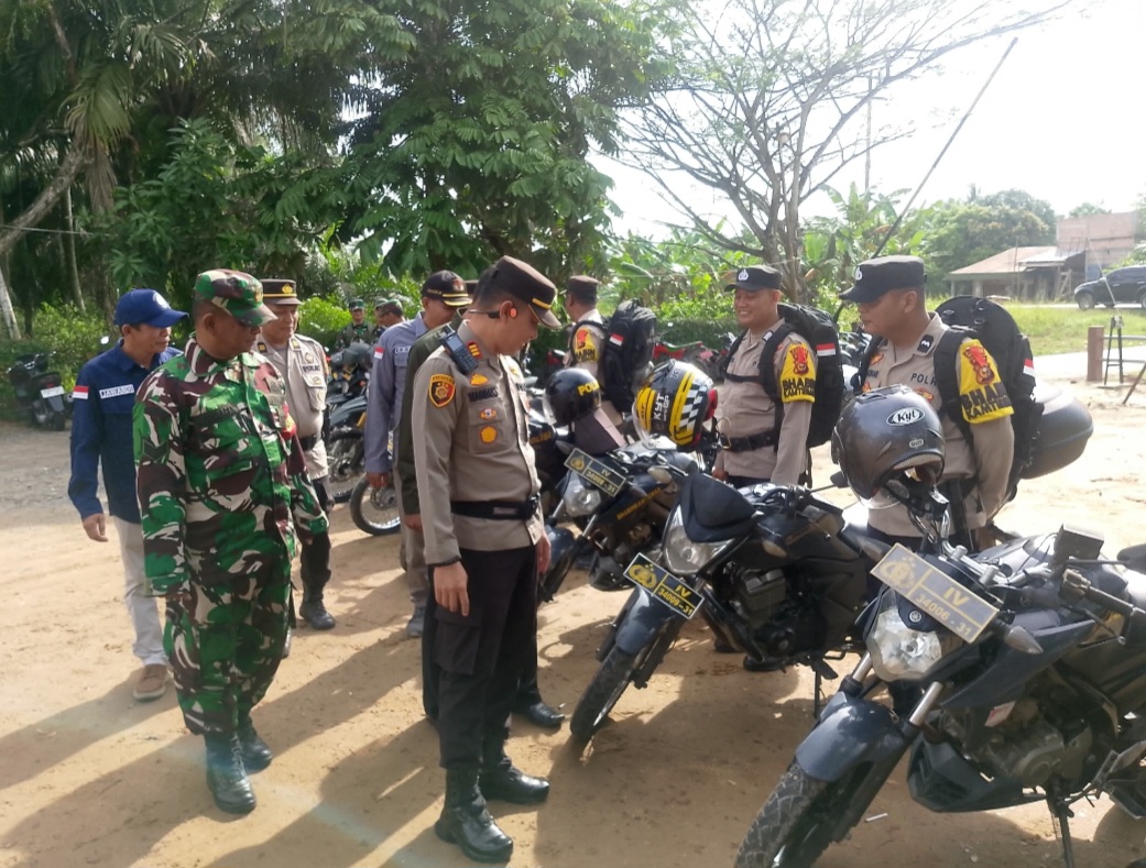 Kapolsek Kempas Pimpin Apel Kesiapan Personel Pengamanan TPS Pilkada