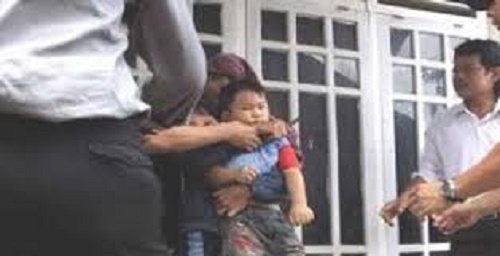 Momen Dramatis Mantan Pembantu Sandera Bocah di Jambi, Pelaku Todongkan Pisau di Leher