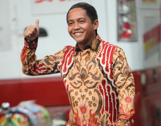 Menhut Raja Juli Antoni Besok Kunjungi Kuansing, Serahkan SK Perhutanan Sosial di Desa Jake