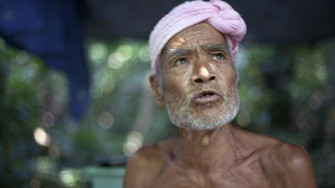Pria Telanjang Ini Hidup 29 Tahun di Pulau Terpencil