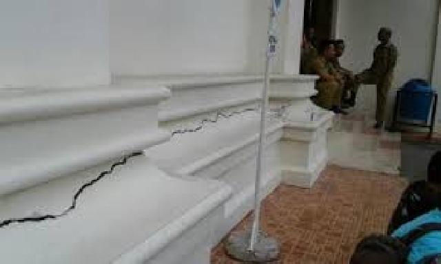 Warga Kecamatan Bantan Tidak Puas Dengan Pembangunan Kantor Desa