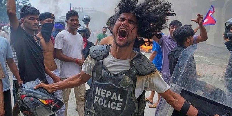 Faizal Assegaf Soroti Kerusuhan Nepal, Ingatkan Indonesia Waspada Krisis Global