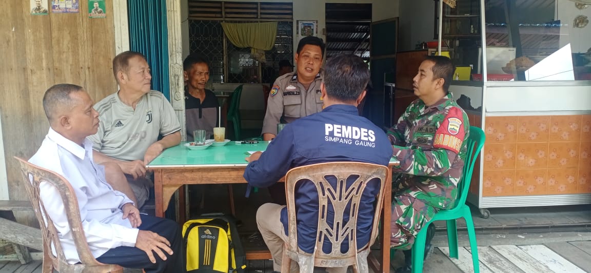 Sosialisasi Pemilu Damai, Aiptu Syafrizal Zufri Ingatkan Warga Desa Kuala Lahang Tidak Terprovokasi Berita Hoax