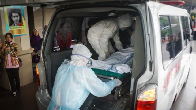 Terus Bertambah, Pasien Positif Covid-19 di Indonesia Capai 12.776