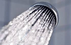 Ini Penyebab Dilarang Membuang Air Panas ke Kamar Mandi