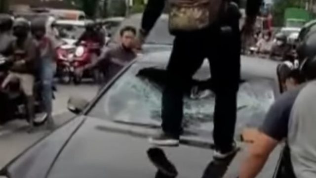 Sudah Tiga Pelaku Perusak Mobil Mercy Diciduk, Polisi: Kemungkinan Pelakunya Bakal Bertambah