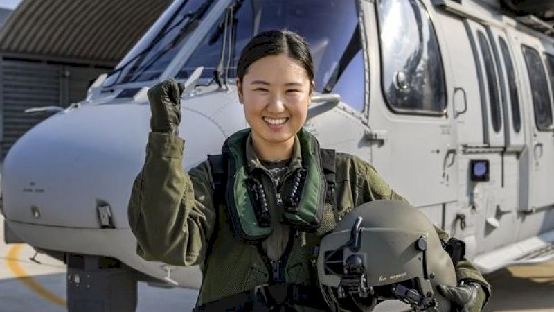 Ini Perempuan Pilot Helikopter Pertama Korea Selatan