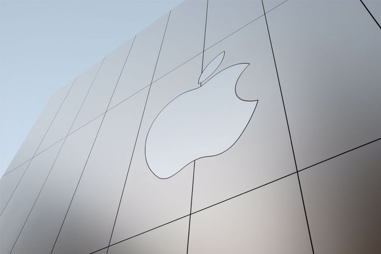 Apple Bakal Berhenti Pakai Chipset Buatan Intel?