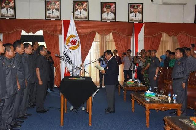 Emrizal Pakis Lantik Pengurus Koni Kampar Periode 2016-2020