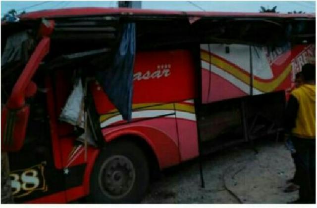 Bus Almasar Terguling di Kandis, ini Nama-nama Korban Luka dan Tewas