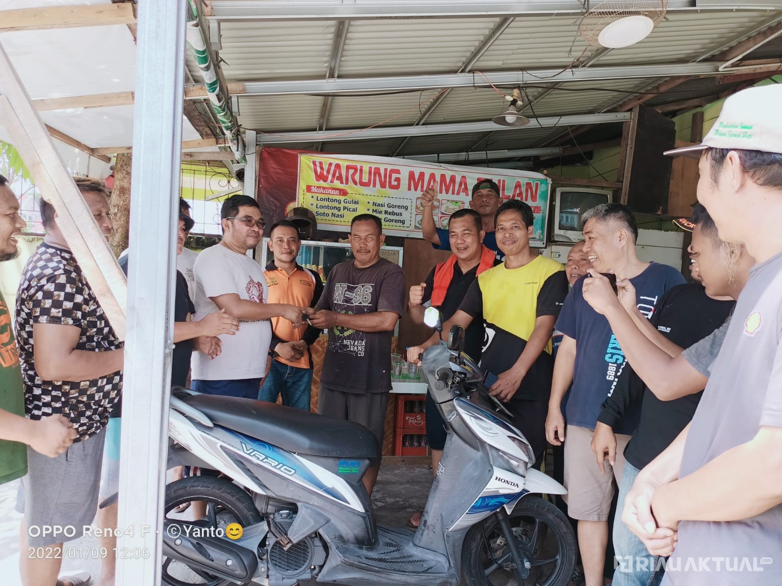 Warga Sidomulyo Barat Patungan Beli Motor Untuk Korban Curanmor