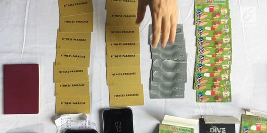 Mulai sekarang jangan tekan PIN ATM dengan satu jari!