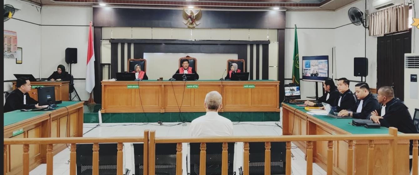 Eks Anggota DPRD Bengkalis Akhirnya Disidang Usai 6 Tahun Buron Kasus Korupsi Hibah
