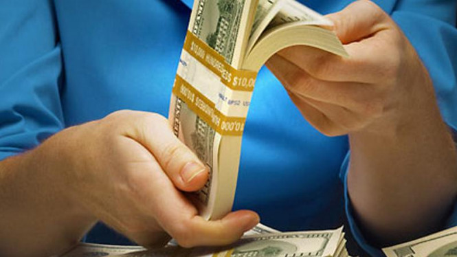 Apapun Pandangannya, THR Jawabannya