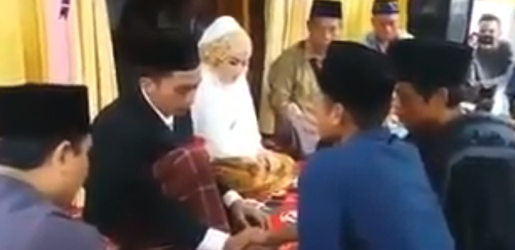 Video Ijab Kabul di Lombok ini Bikin Tertawa Abis, Mas Kawin Dibayar Pajak