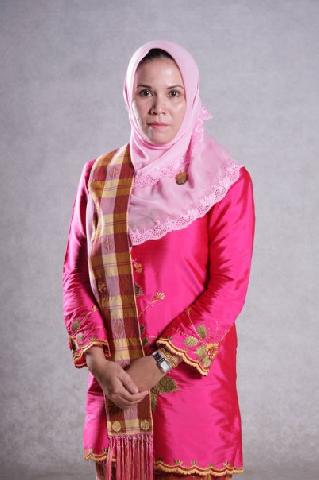 Ade Hartati: 'Layani Dulu Baru Tanya Uang'