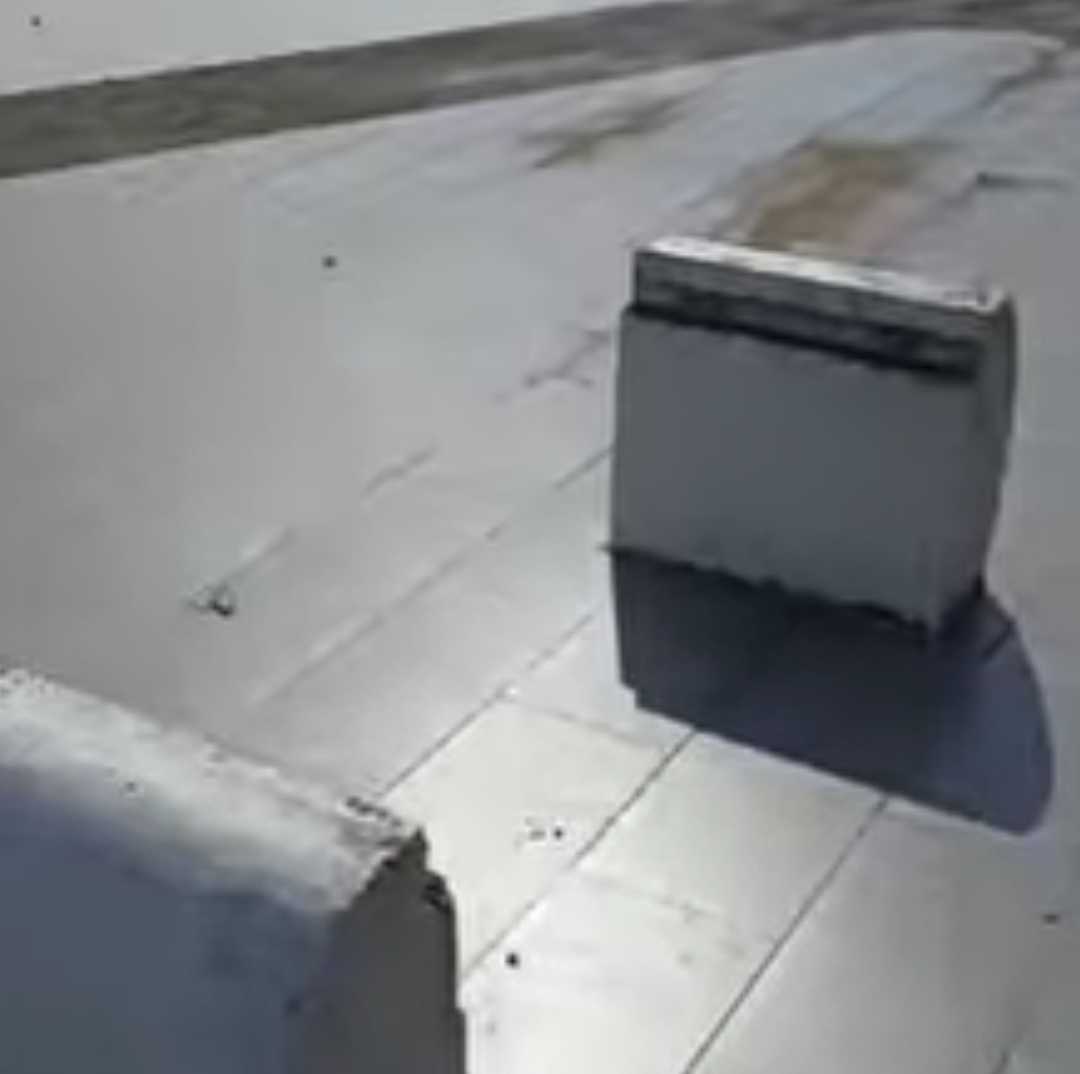 Kesal Dengan Ulah Penjarah Kursi Sarana Wisata Turap Singapore, Alfedri Minta Polisi Tangkap Pelaku