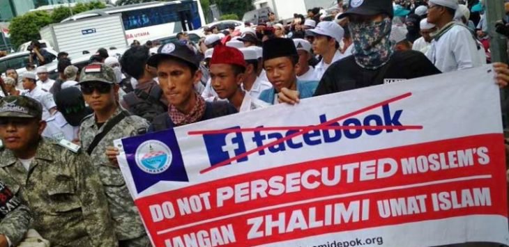 Banyak Akun Dakwah Islam Diblokir, Kantor Facebook Indonesia Didemo