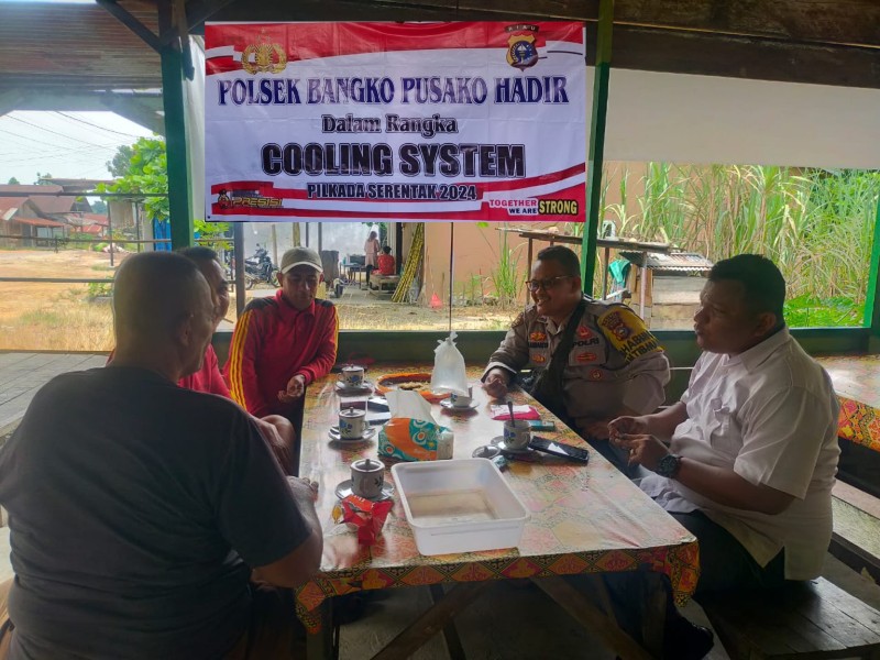 Kapolsek Bangko Pusako Gelar Kegiatan Cooling System untuk Pilkada Damai 2024