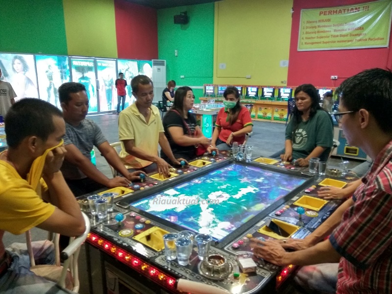 Perjudian Berkedok Gelper Masih Marak, Dewan Minta Kapolresta Pekanbaru Dicopot