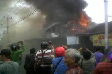 Musim Hujan, Pekanbaru Tetap Jadi Sasaran Kebakaran