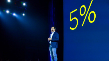 Rekor, Bos Xiaomi Dapat Bonus Rp21 Triliun