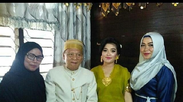 Umur Sudah 70 Tahun Mantan Wakil Walikota Nikahi Mahasiswi, Maharnya Lebih dari Rp 1 M