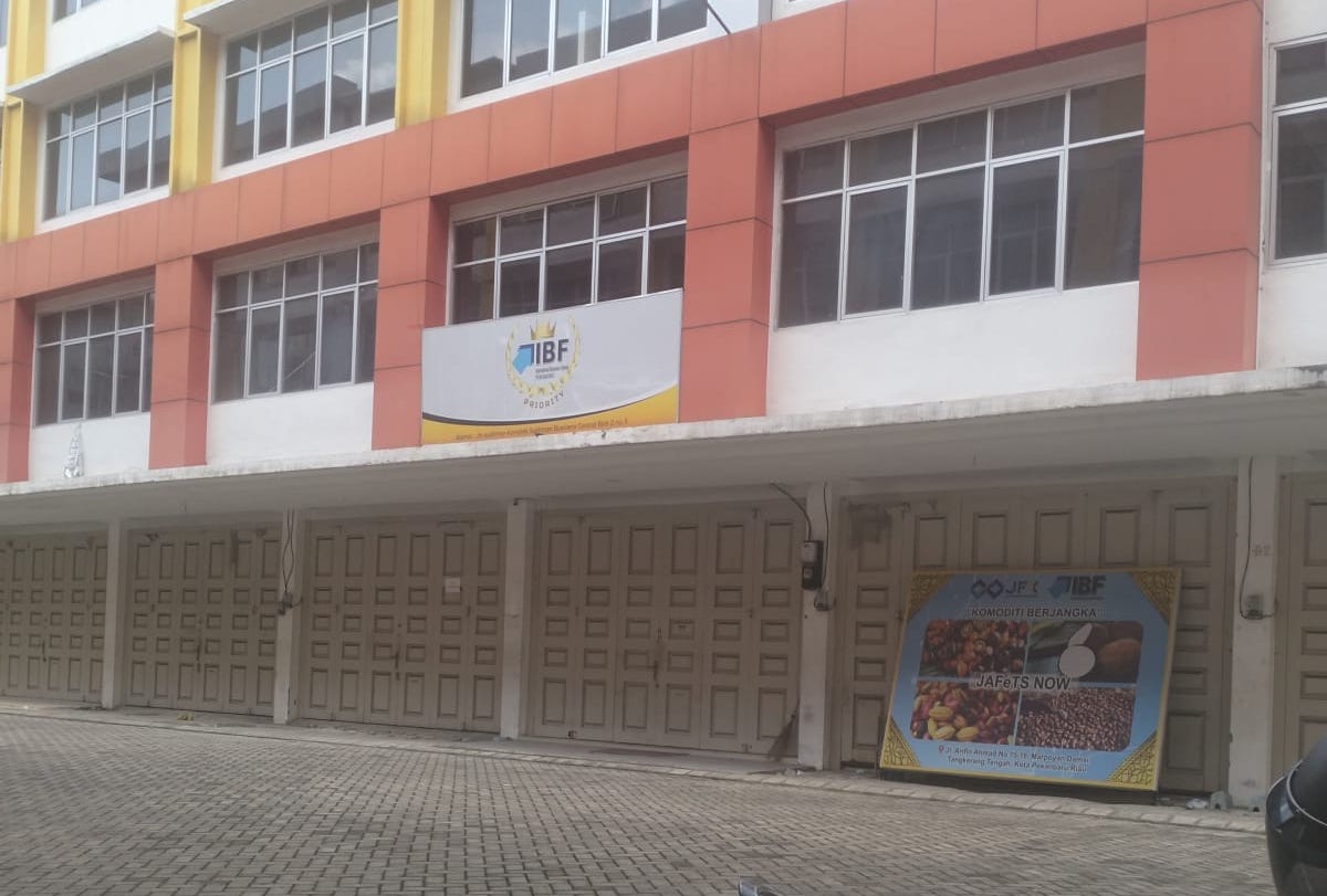 Nasabah PT IBF Pekanbaru Mengaku Dipermainkan, Ajak Nasabah Lain Kumpulkan Bukti