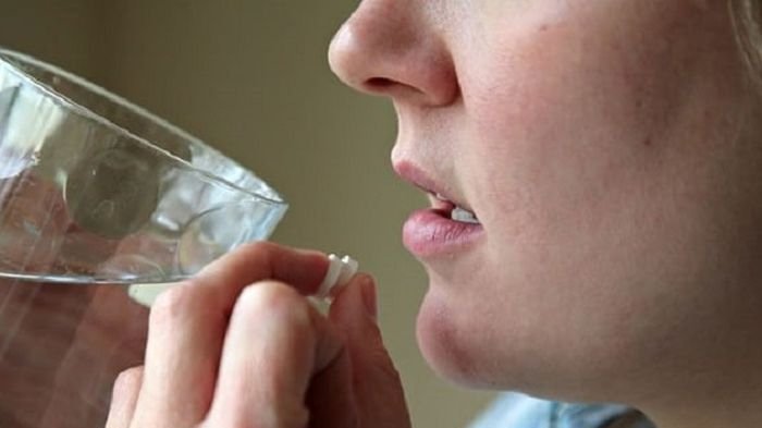 Jangan Minum Obat dengan Teh, Susu, atau Kopi, Ini Dampaknya!