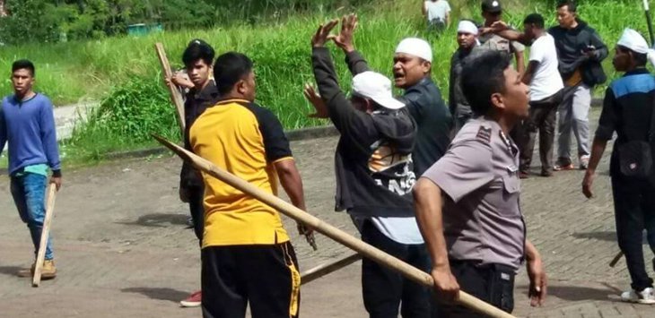 Heboh ! Ormas Bentrok di Bogor, Isu Pembakaran Mushola pun Beredar, ini Vidionya