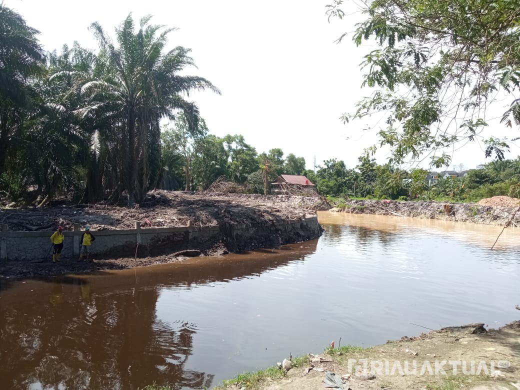Alat Berat Terbatas, Percepatan Normalisasi Sungai Sail Terkendala