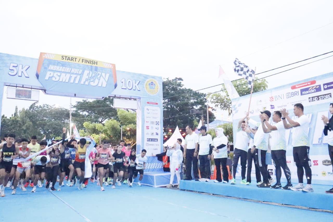 Kampanyekan Hidup Sehat, Bupati Inhu Resmi Lepas PSMTI Run 2025