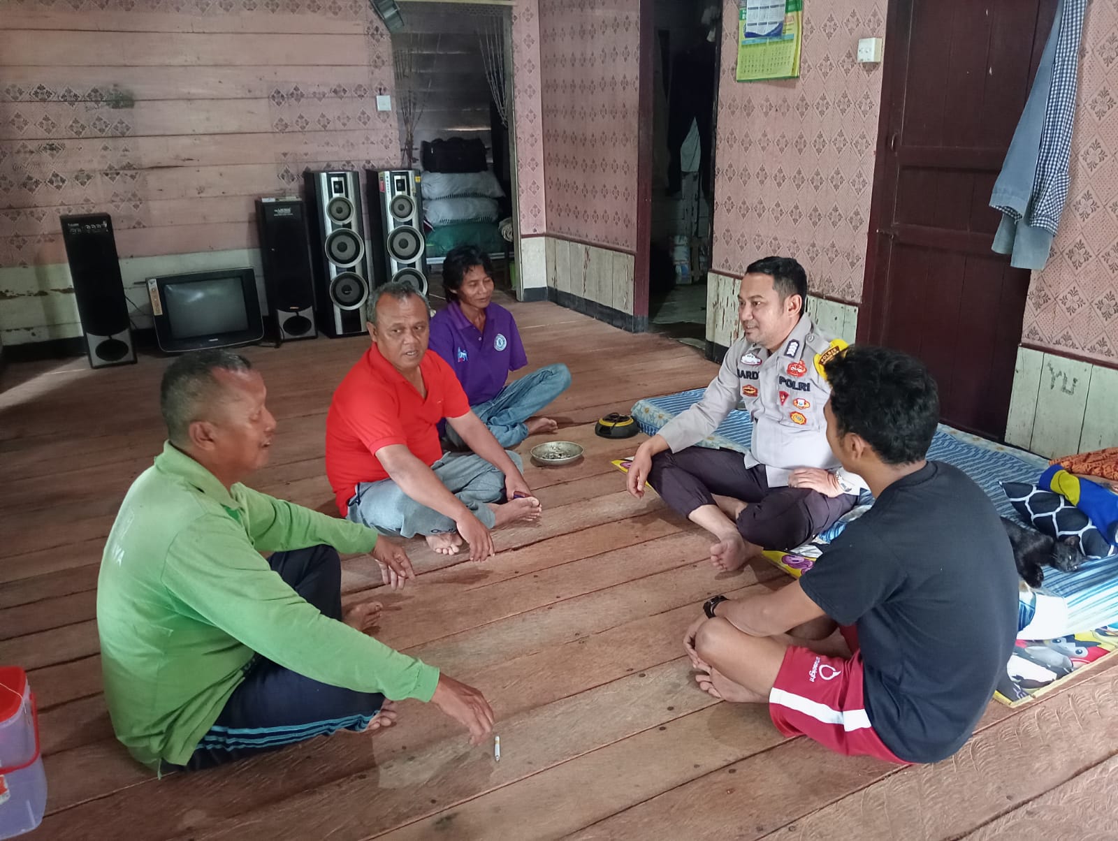 Polsek Teluk Belengkong Sosialisasi Sukseskan Pemilu 2024 kepada Masyarakat