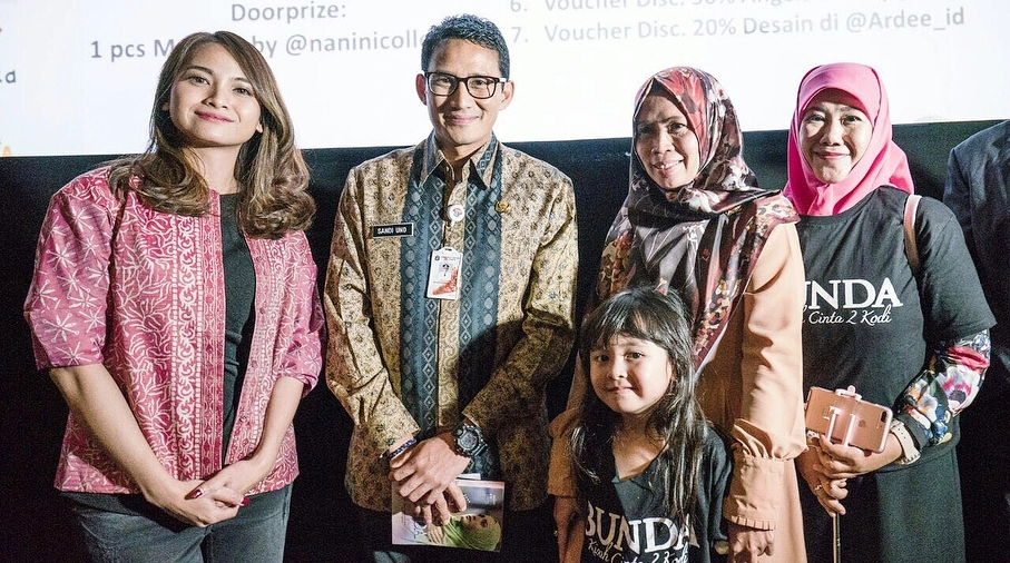 Promosi Film Bareng, Acha Septriasa Salah Masuk Mobil Sandiaga Uno